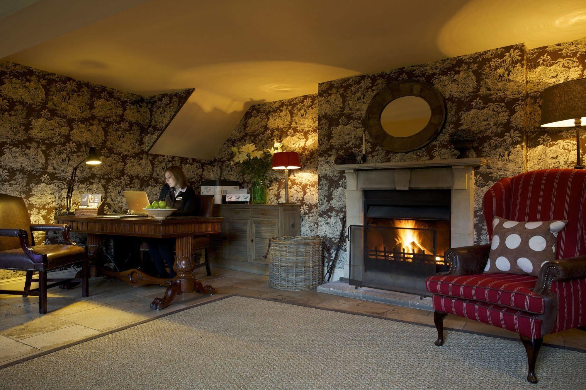 The Close Hotel Tetbury Eksteriør bilde